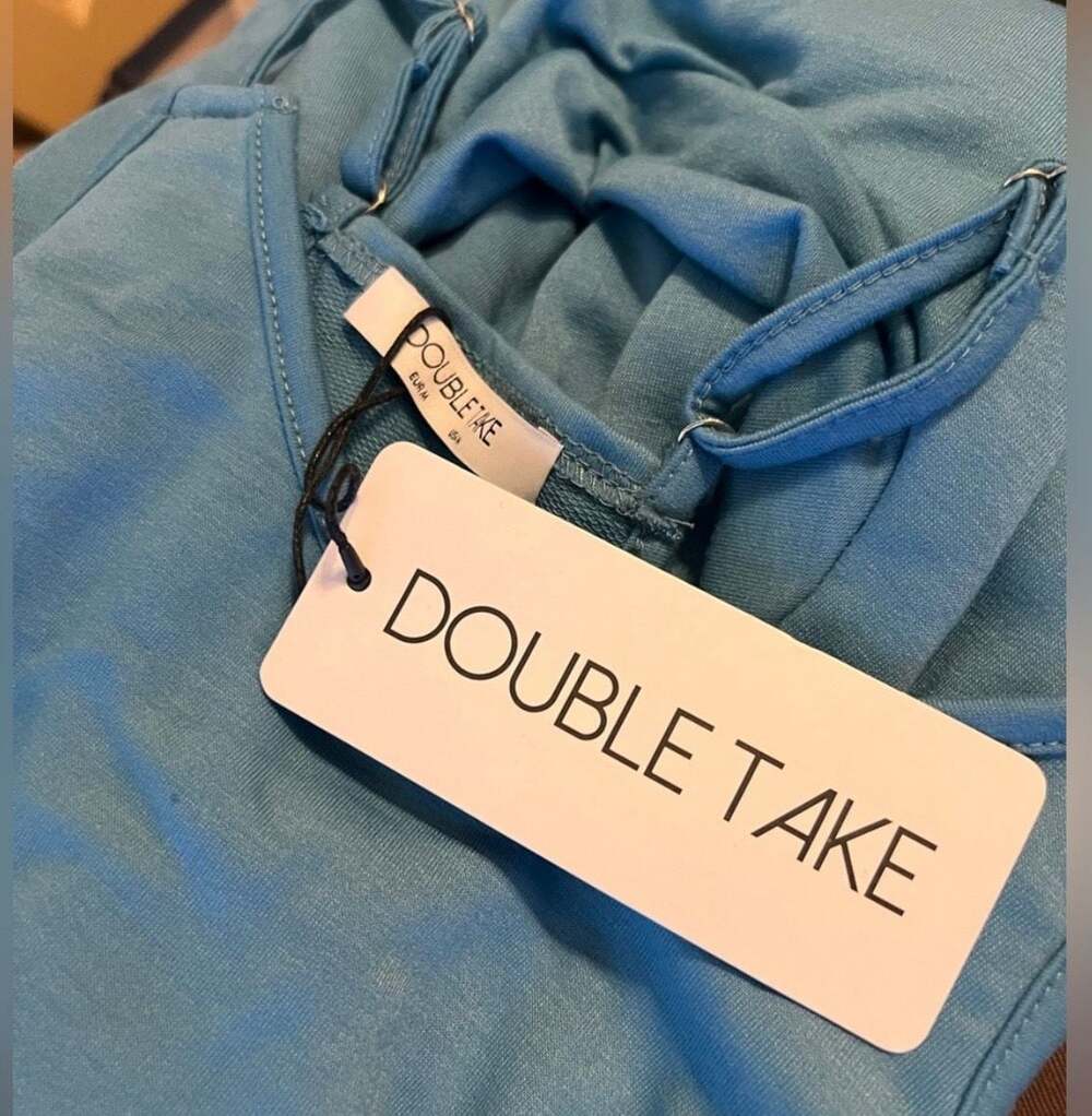 Double Take V-Neck Sleeveless Jumpsuit with Pockets - Picture 4 of 4